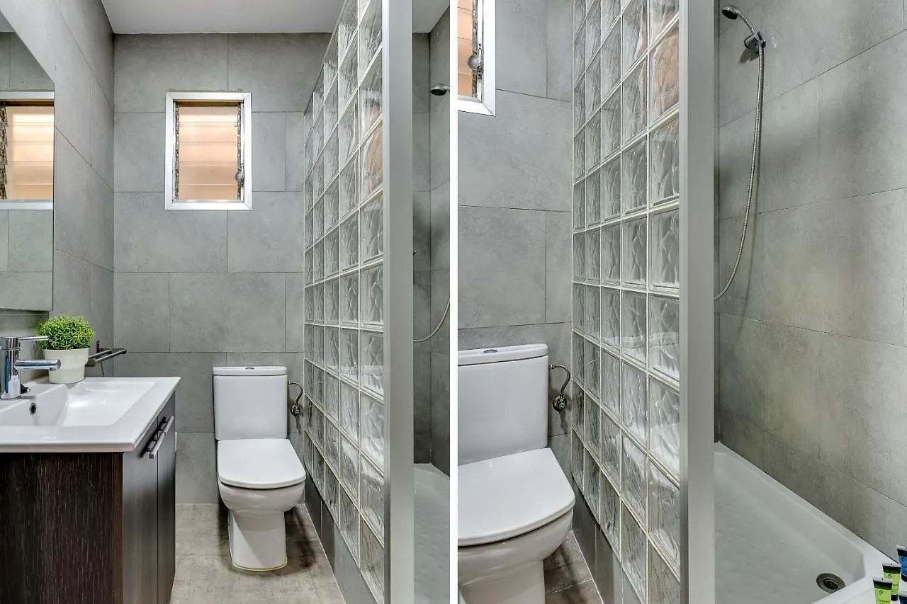 Renovated & Classic 3-Bedroom Sagrada Familia Apt. Barcelona Apartment