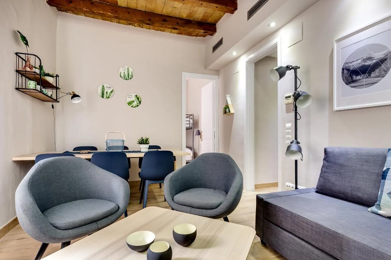 Apartment Renovated & Classic 3-Bedroom Sagrada Familia Apt. Barcelona Spain